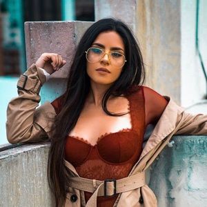 Meet your Posher, Amanda